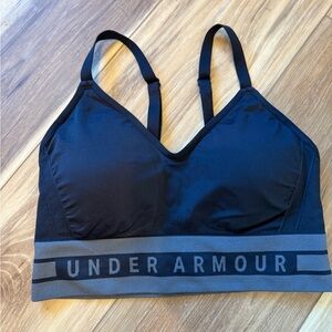 Under Armour Black & Gray padded Sports Bra Size Large